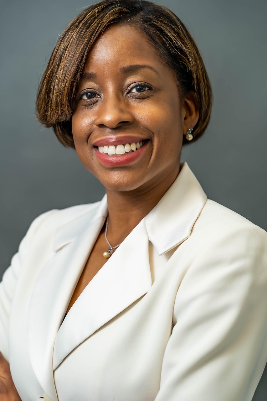 woman, leader, business, success, finance, investment, smile, portrait